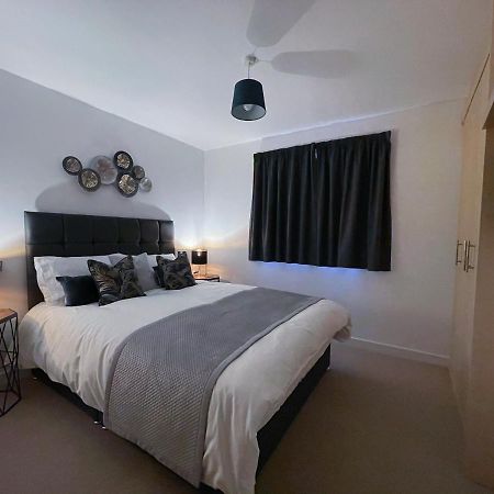 Station Side Penthouse Apartment วุลฟ์เวอร์แฮมป์ตัน ภายนอก รูปภาพ