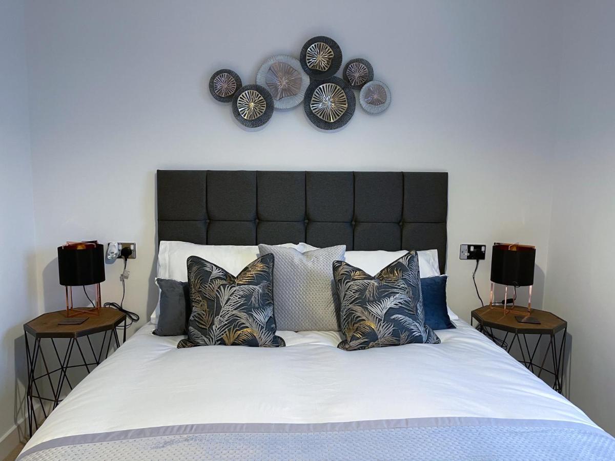 Station Side Penthouse Apartment วุลฟ์เวอร์แฮมป์ตัน ภายนอก รูปภาพ