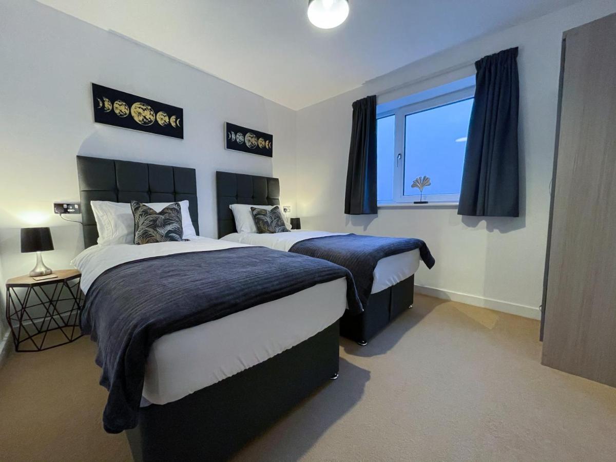 Station Side Penthouse Apartment วุลฟ์เวอร์แฮมป์ตัน ภายนอก รูปภาพ